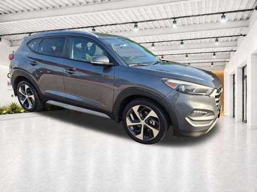 Coliseum Gray 2018 Hyundai TUCSON Sport