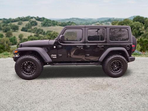 Black Clearcoat 2018 Jeep Wrangler Unlimited Sport