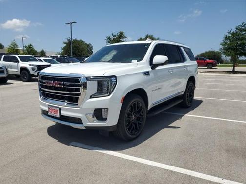 2022 GMC Yukon SLT