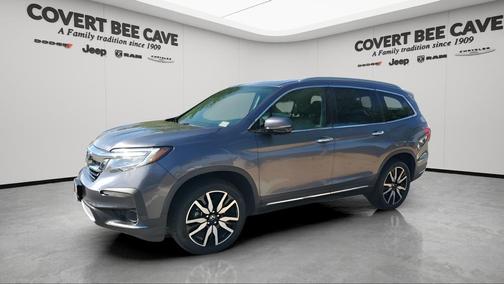 2022 Honda Pilot Touring 8-Passenger