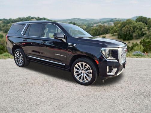 Midnight Blue Metallic 2022 GMC Yukon Denali
