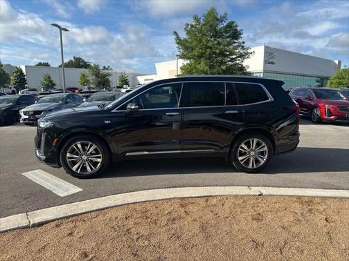 2023 Cadillac XT6 Premium Luxury FWD