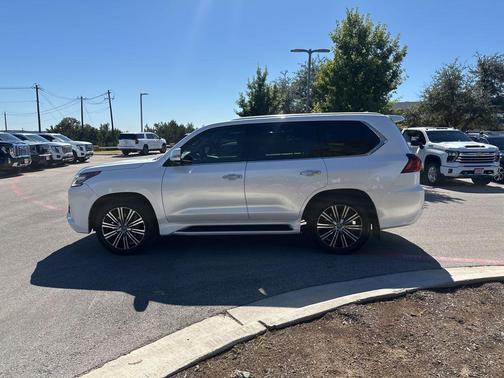 2019 Lexus LX 570 Base