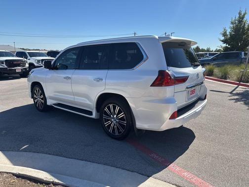 2019 Lexus LX 570 Base