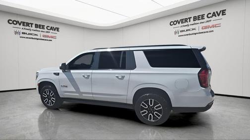 2022 GMC Yukon XL 4WD AT4