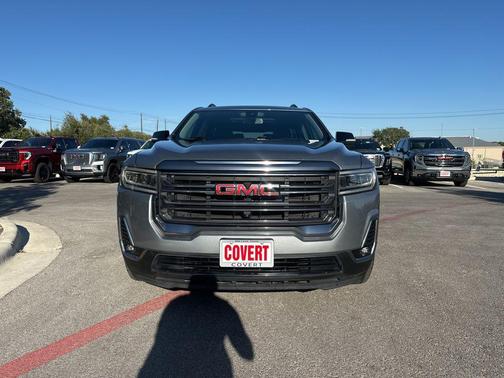 2023 GMC Acadia AWD AT4