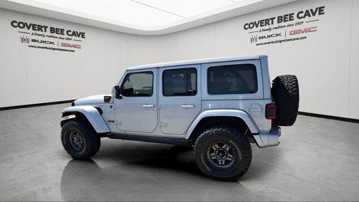 Silver Zynith Clearcoat 2024 Jeep Wrangler 4xe High Altitude