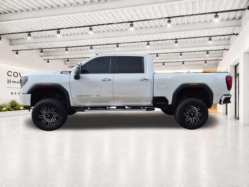 White Frost 2020 GMC Sierra 2500 Denali
