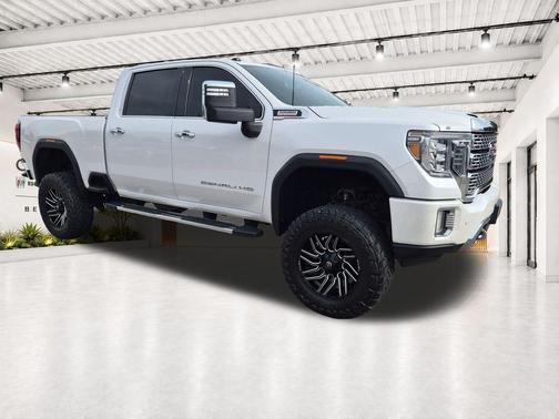 White Frost 2020 GMC Sierra 2500 Denali