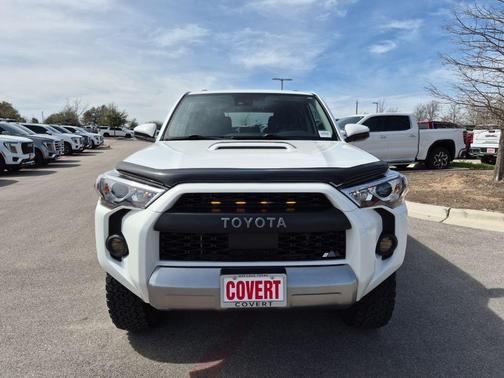 2022 Toyota 4Runner TRD Off Road