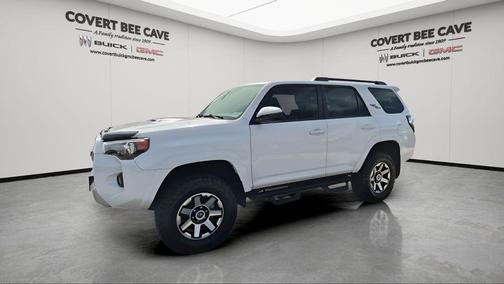 2022 Toyota 4Runner TRD Off Road