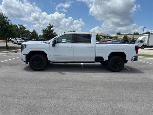 2025 GMC Sierra 2500 Denali