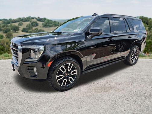 Onyx Black 2024 GMC Yukon 4WD AT4