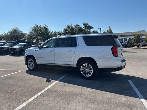 2021 GMC Yukon XL SLT