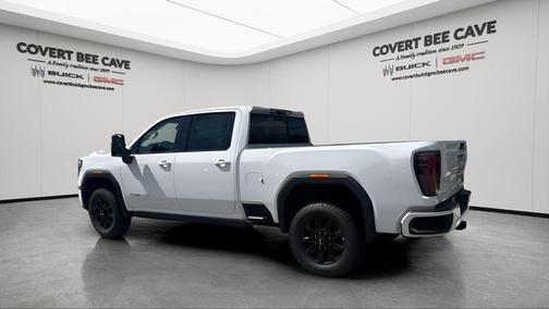 2025 GMC Sierra 2500 AT4