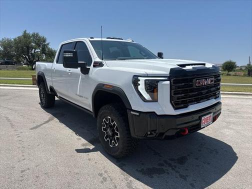 2025 GMC Sierra 2500 AT4