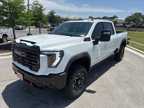 2025 GMC Sierra 2500 AT4