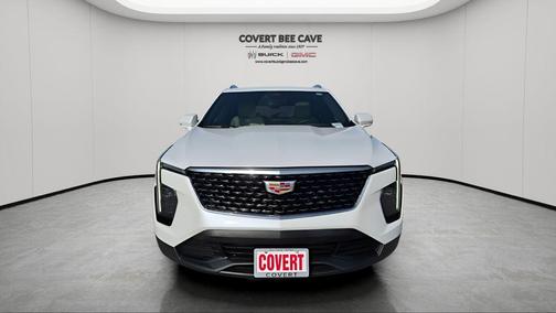 2024 Cadillac XT4 Luxury
