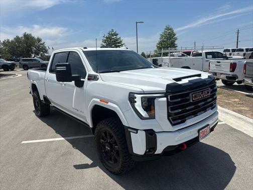 2025 GMC Sierra 2500 AT4