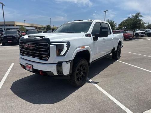 2025 GMC Sierra 2500 AT4