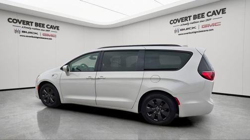 2020 Chrysler Pacifica Hybrid Limited