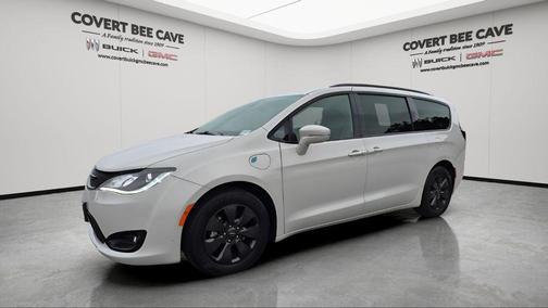 2020 Chrysler Pacifica Hybrid Limited