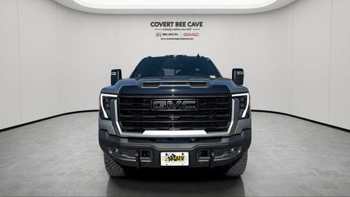 2025 GMC Sierra 2500 AT4