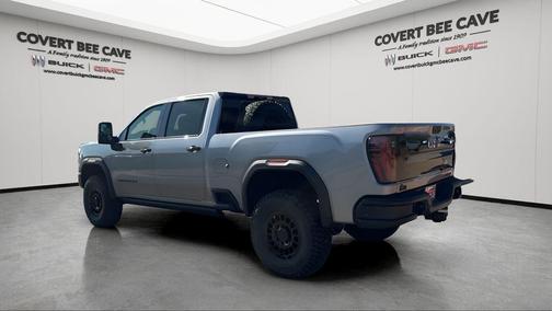 2025 GMC Sierra 2500 AT4