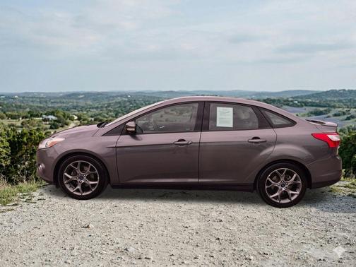 Sterling Gray Metallic 2013 Ford Focus SE