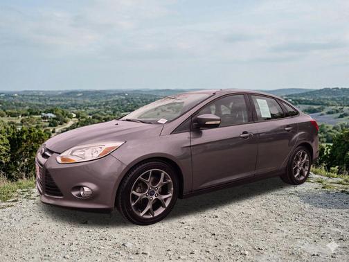 Sterling Gray Metallic 2013 Ford Focus SE