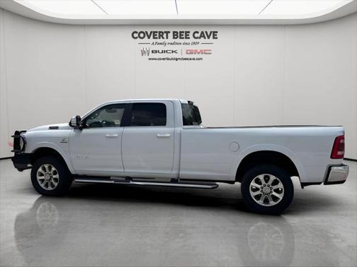 2021 RAM 3500 Laramie Crew Cab 4x4 8' Box