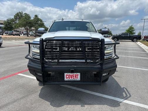 2021 RAM 3500 Laramie Crew Cab 4x4 8' Box