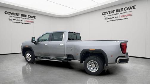 2026 GMC Sierra 3500 SLT