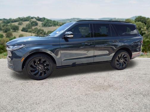 Blue Metallic 2025 Lincoln Navigator Reserve