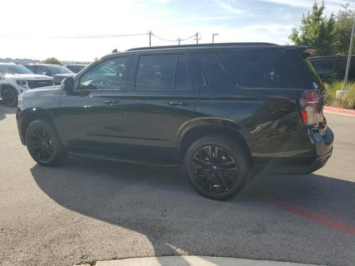 2022 Chevrolet Tahoe 4WD RST