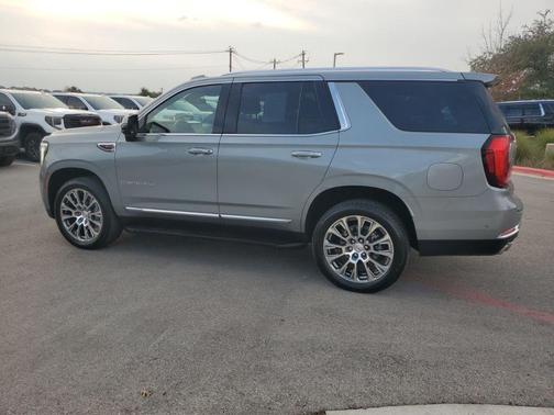 2025 GMC Yukon Denali