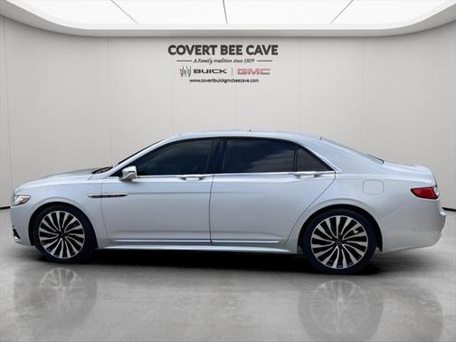 2017 Lincoln Continental Black Label