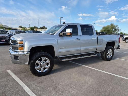 Silver Ice Metallic 2019 Chevrolet Silverado 2500 LTZ