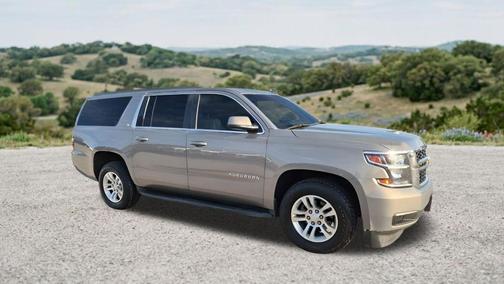 Pepperdust Metallic 2019 Chevrolet Suburban LT