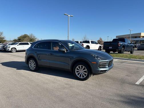2019 Porsche Cayenne Cayenne