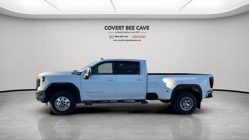 2026 GMC Sierra 3500 SLT