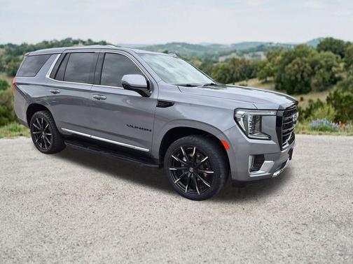 Satin Steel Metallic 2022 GMC Yukon SLT