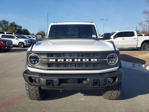 2022 Ford Bronco Black Diamond