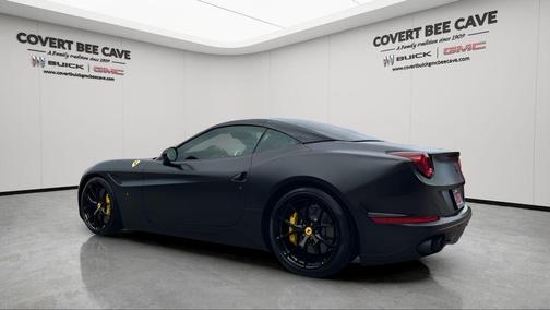 2015 Ferrari California T