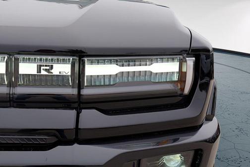 Void Black 2026 GMC HUMMER EV Pickup 2X