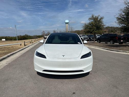 2025 Tesla Model 3 Long Range