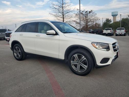 2019 Mercedes-Benz GLC 300 Base