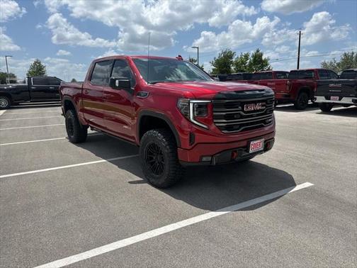 2025 GMC Sierra 1500 AT4