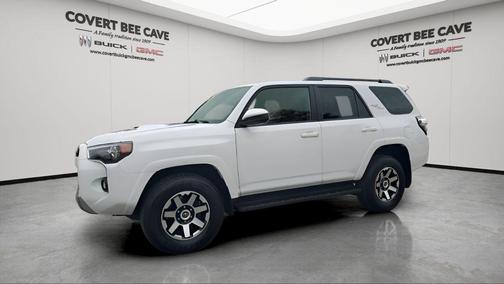 2024 Toyota 4Runner TRD Off Road