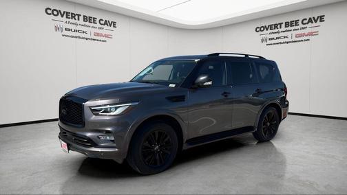 2022 INFINITI QX80 Luxe